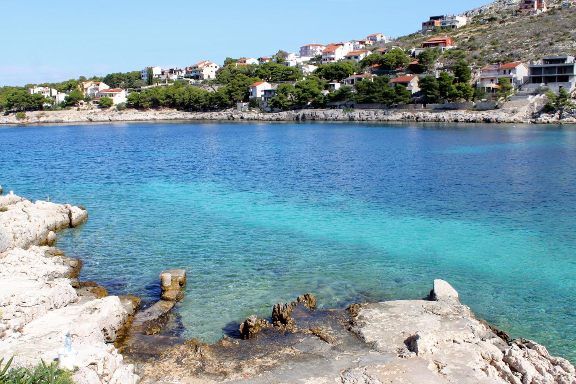 Apartments By The Sea Bilo, Primosten - 4191 Esterno foto